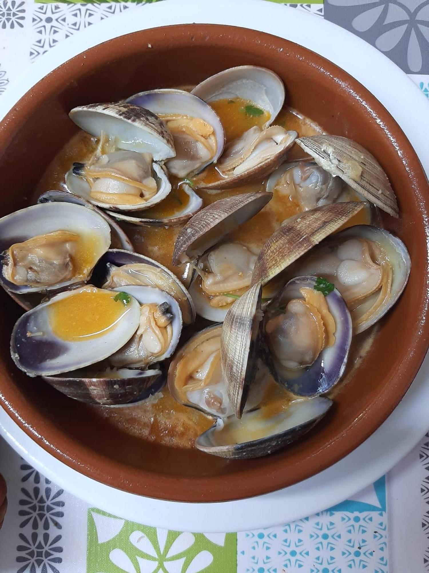 Hotel Restaurante El Fornon Novellana エクステリア 写真
