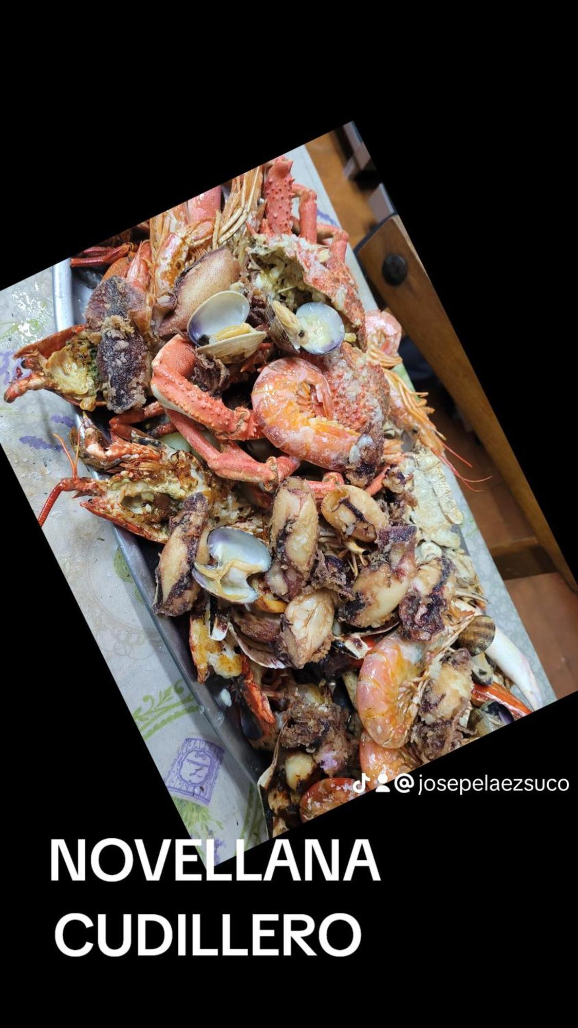 Hotel Restaurante El Fornon Novellana エクステリア 写真